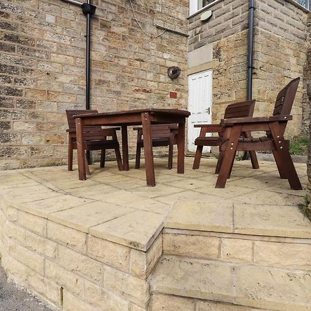 The Coach House Villa Keighley Bagian luar foto