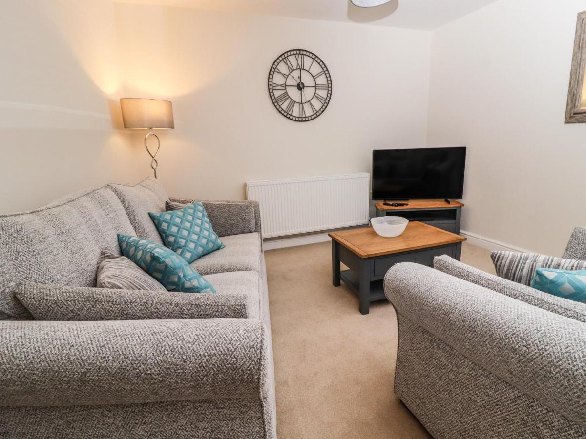 The Coach House Villa Keighley Bagian luar foto