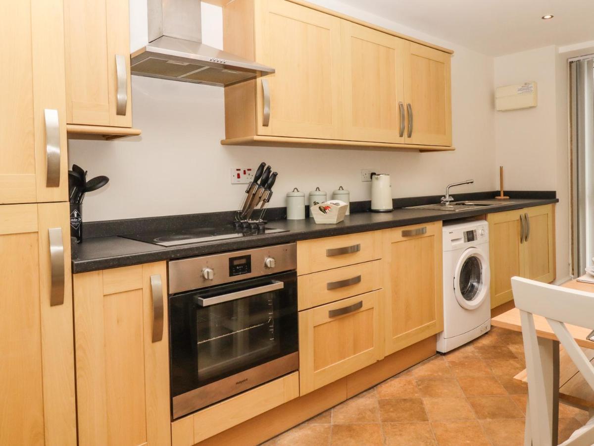 The Coach House Villa Keighley Bagian luar foto